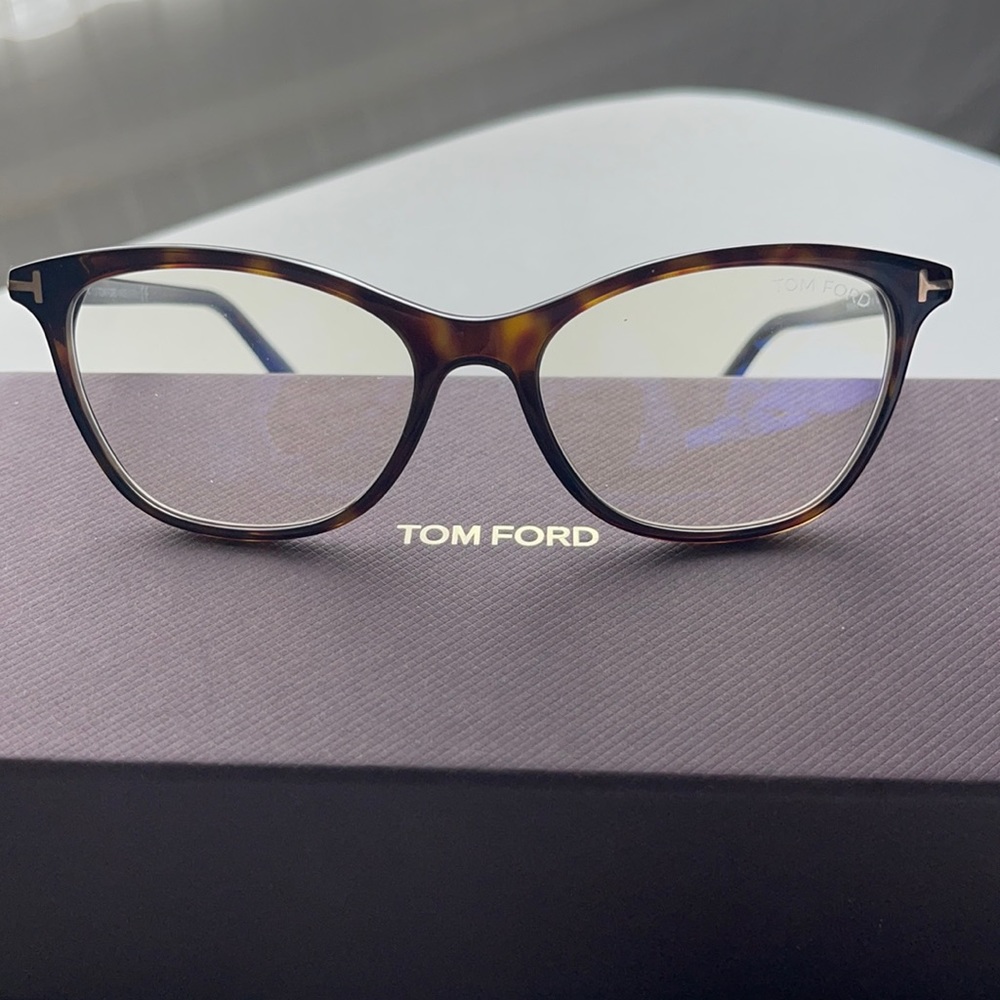 Tom Ford FT5636-B are very popular for women.